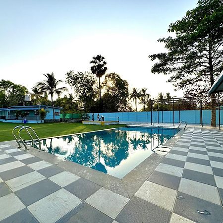 קארג'אט Deep Bhavani Resort מראה חיצוני תמונה