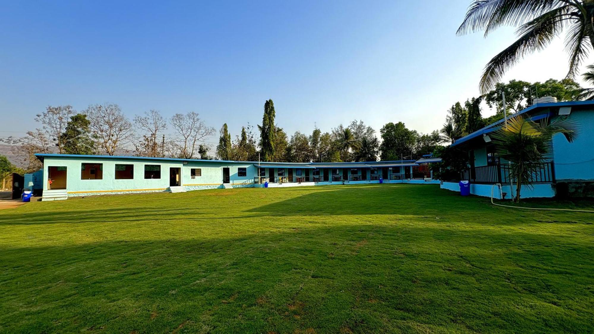 קארג'אט Deep Bhavani Resort מראה חיצוני תמונה